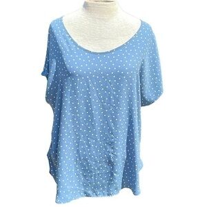 Loft short sleeve polka dot shirt blue/white, large
